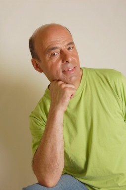 <span>Alberto, 66</span>&nbsp;<span style='width: 25px; height: 16px; float: right; background-image: url(/bitmaps/flags_small/CN.PNG)'>&nbsp;</span><br><span>Chongqing C, Китай</span>&nbsp;<input type='button' class='joinbtn' style='float: right' value='JOIN NOW' />