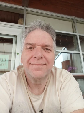 <span>R, 49</span>&nbsp;<span style='width: 25px; height: 16px; float: right; background-image: url(/bitmaps/flags_small/IT.PNG)'>&nbsp;</span><br><span>Nardo, Італія</span>&nbsp;<input type='button' class='joinbtn' style='float: right' value='JOIN NOW' />